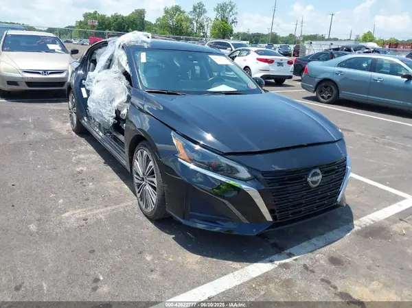 1N4BL4EV8PN328930 2023 NISSAN ALTIMA - Image 1