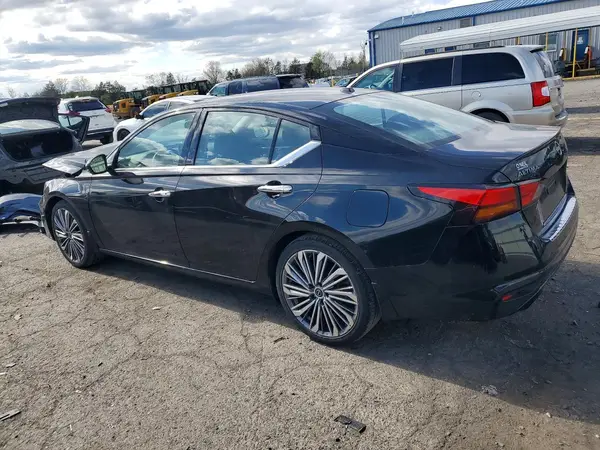 1N4BL4EV8PN408583 2023 NISSAN ALTIMA - Image 2