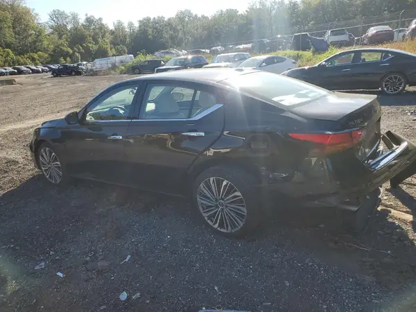 1N4BL4EV8PN419194 2023 NISSAN ALTIMA - Image 2