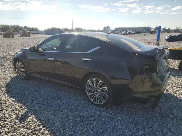 1N4BL4EV8RN309751 2024 NISSAN ALTIMA - Image 2