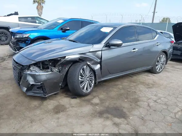 1N4BL4EV8RN323973 2024 NISSAN ALTIMA - Image 2