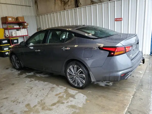 1N4BL4EV8SN343937 2025 NISSAN ALTIMA - Image 2