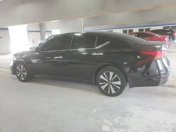 1N4BL4EV9KC104666 2019 NISSAN ALTIMA - Image 2