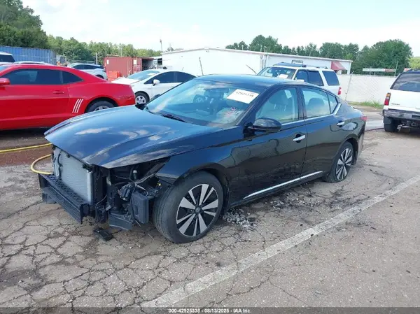 1N4BL4EV9KC104764 2019 NISSAN ALTIMA - Image 2