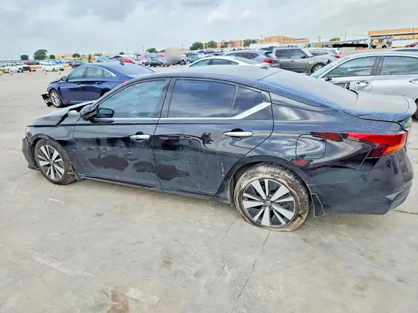 1N4BL4EV9KC135996 2019 NISSAN ALTIMA - Image 2