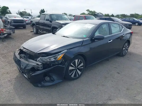1N4BL4EV9KC158596 2019 NISSAN ALTIMA - Image 2