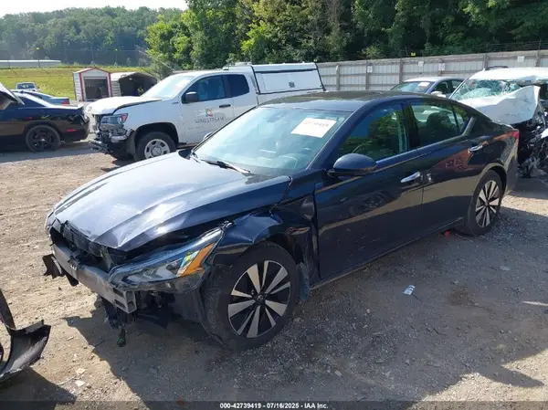 1N4BL4EV9KC205433 2019 NISSAN ALTIMA - Image 2