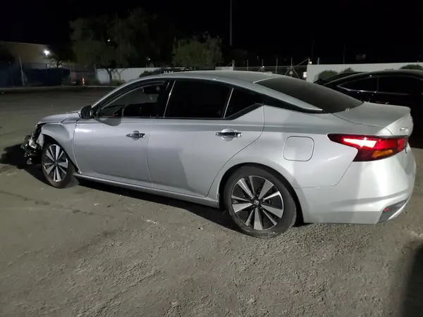 1N4BL4EV9KC241249 2019 NISSAN ALTIMA - Image 2