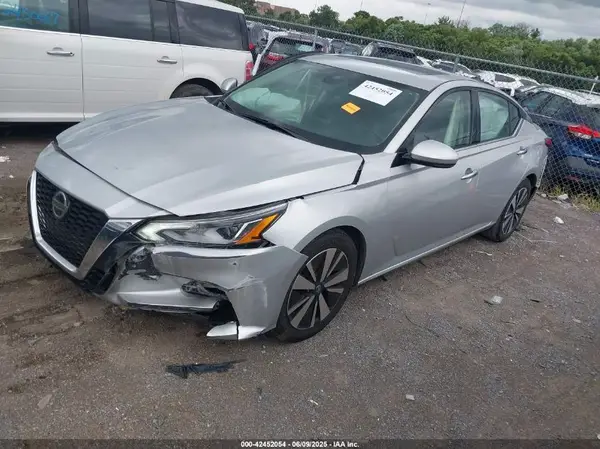 1N4BL4EV9KC244667 2019 NISSAN ALTIMA - Image 2