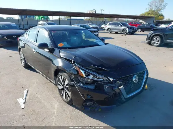 1N4BL4EV9LC137670 2020 NISSAN ALTIMA - Image 1