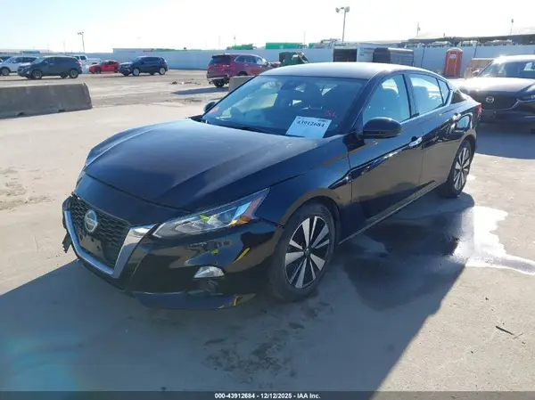 1N4BL4EV9LC137670 2020 NISSAN ALTIMA - Image 2