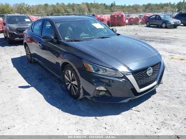 1N4BL4EV9LC158647 2020 NISSAN ALTIMA - Image 1