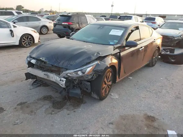 1N4BL4EV9LC162519 2020 NISSAN ALTIMA - Image 2