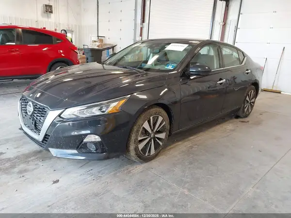 1N4BL4EV9LC217437 2020 NISSAN ALTIMA - Image 2