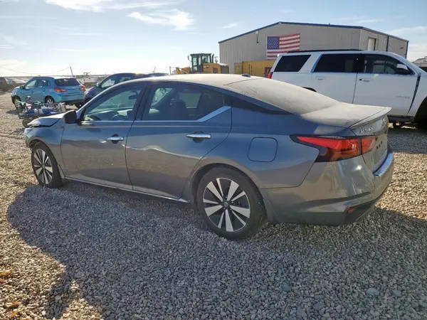 1N4BL4EV9NN315990 2022 NISSAN ALTIMA - Image 2