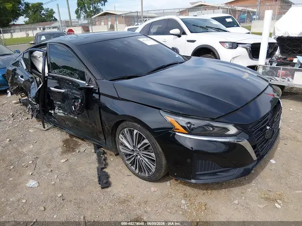 1N4BL4EV9RN358375 2024 NISSAN ALTIMA - Image 1