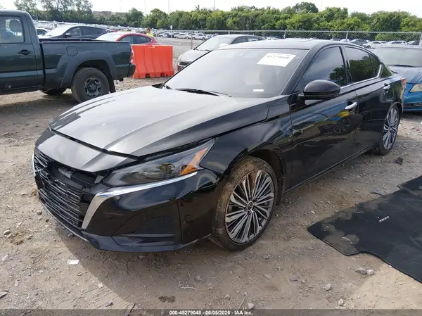 1N4BL4EV9RN358375 2024 NISSAN ALTIMA - Image 2