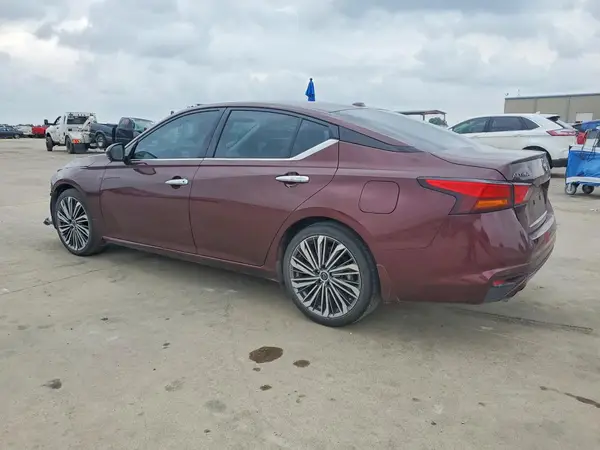 1N4BL4EV9RN366511 2024 NISSAN ALTIMA - Image 2