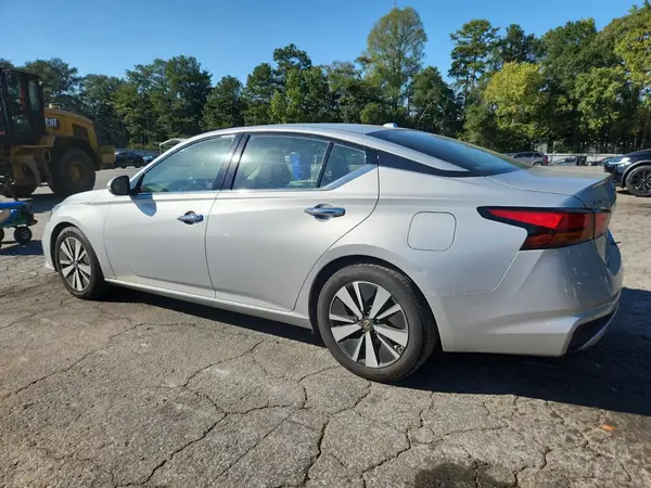 1N4BL4EV9RN416162 2024 NISSAN ALTIMA - Image 2