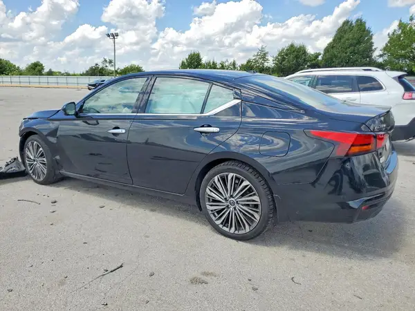 1N4BL4EV9RN425685 2024 NISSAN ALTIMA - Image 2