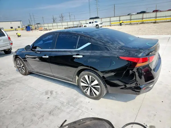 1N4BL4EVXKC236285 2019 NISSAN ALTIMA - Image 2