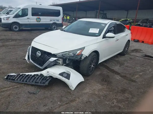 1N4BL4EVXKC242927 2019 NISSAN ALTIMA - Image 2