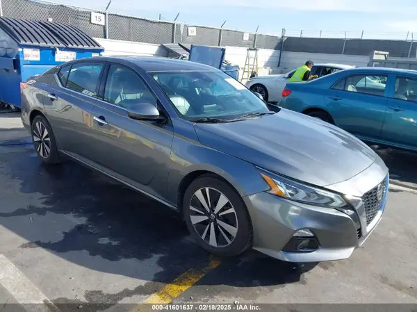 1N4BL4EVXKC253555 2019 NISSAN ALTIMA - Image 1