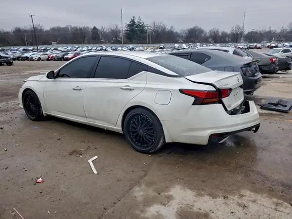 1N4BL4EVXKN328338 2019 NISSAN ALTIMA - Image 2
