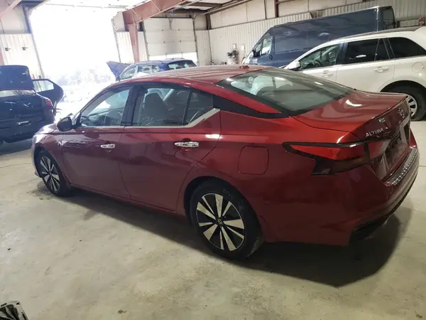 1N4BL4EVXMN317892 2021 NISSAN ALTIMA - Image 2