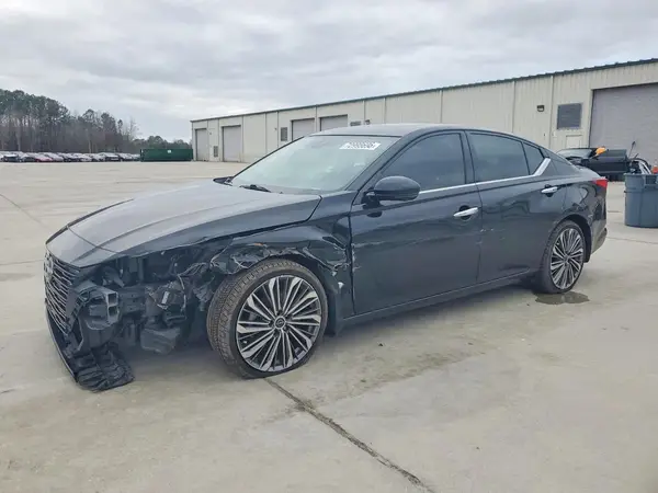 1N4BL4EVXPN321056 2023 NISSAN ALTIMA - Image 1