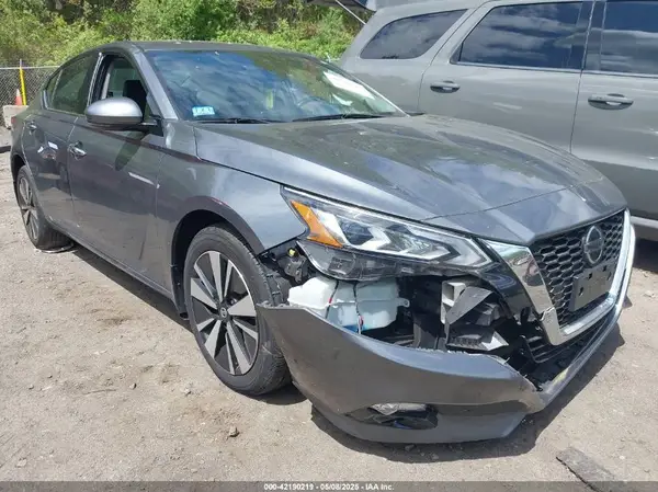 1N4BL4EW0KC252942 2019 NISSAN ALTIMA - Image 1