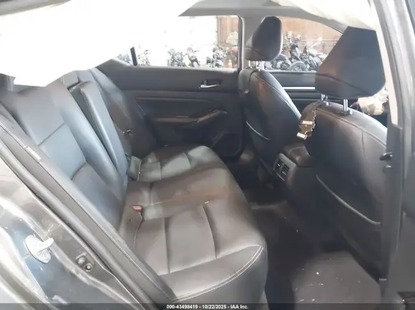 1N4BL4EW0MN310345 2021 NISSAN ALTIMA - Image 8