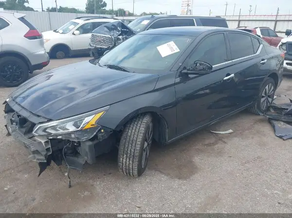 1N4BL4EW0MN331888 2021 NISSAN ALTIMA - Image 2