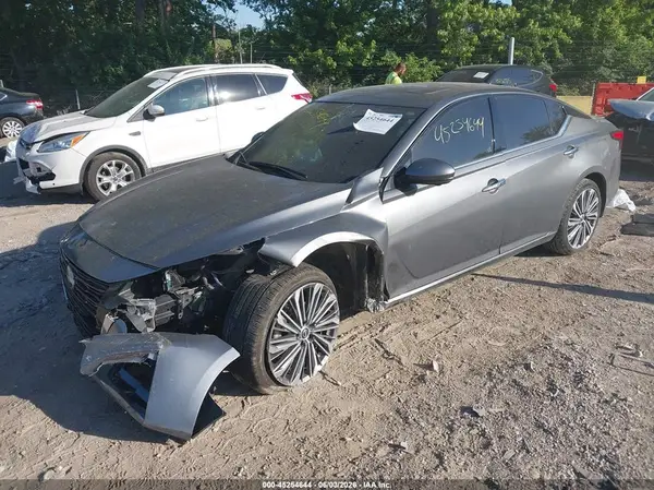 1N4BL4EW0RN338038 2024 NISSAN ALTIMA - Image 2