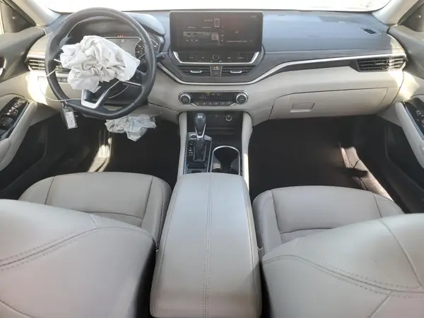 1N4BL4EW0RN402742 2024 NISSAN ALTIMA - Image 8