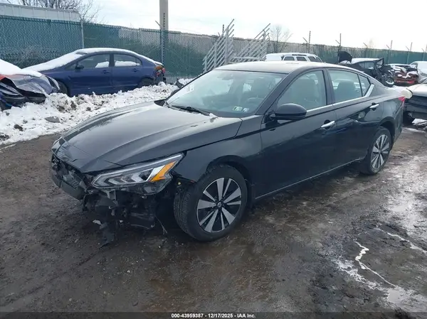 1N4BL4EW1LN323314 2020 NISSAN ALTIMA - Image 2