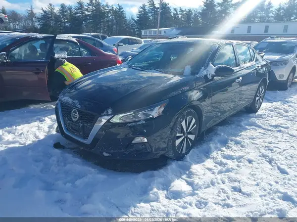 1N4BL4EW1NN305852 2022 NISSAN ALTIMA - Image 2