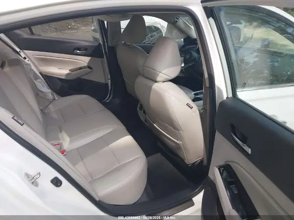 1N4BL4EW1NN418524 2022 NISSAN ALTIMA - Image 8