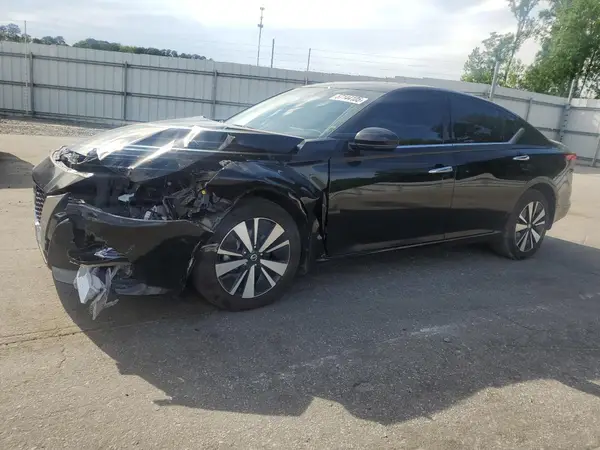 1N4BL4EW1NN421147 2022 NISSAN ALTIMA - Image 1