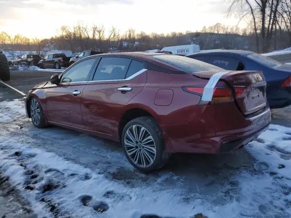 1N4BL4EW1PN328373 2023 NISSAN ALTIMA - Image 2