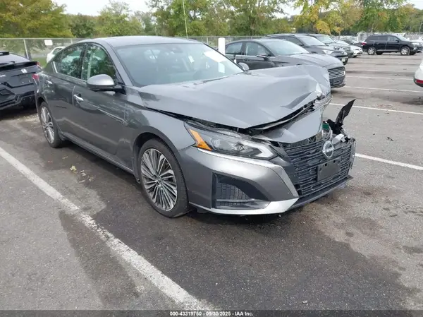 1N4BL4EW1PN396821 2023 NISSAN ALTIMA - Image 1