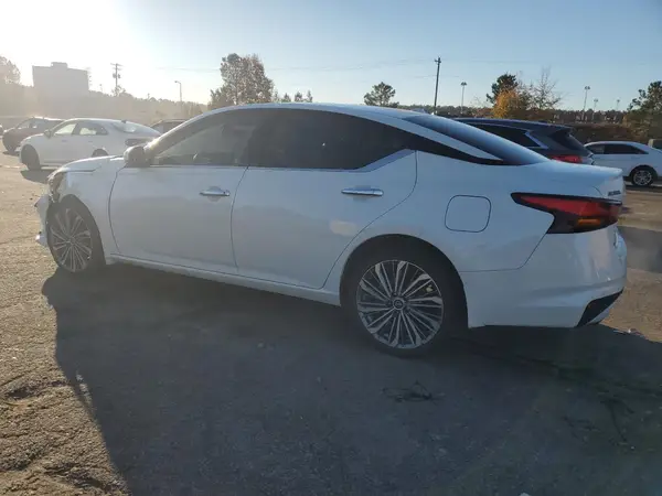1N4BL4EW1RN336217 2024 NISSAN ALTIMA - Image 2