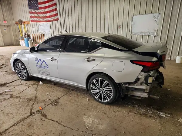 1N4BL4EW1RN363336 2024 NISSAN ALTIMA - Image 2