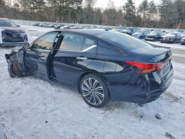 1N4BL4EW1RN430629 2024 NISSAN ALTIMA - Image 2