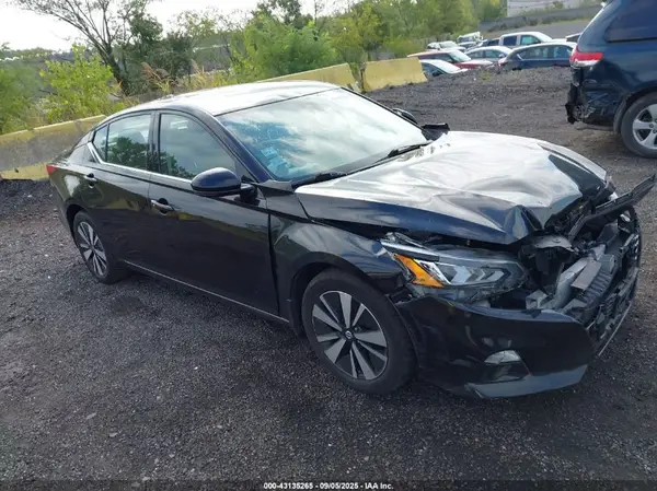 1N4BL4EW2LC175010 2020 NISSAN ALTIMA - Image 1