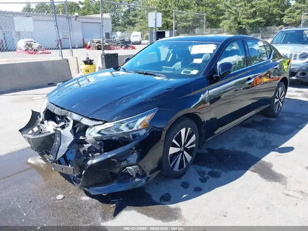 1N4BL4EW2LC229213 2020 NISSAN ALTIMA - Image 2