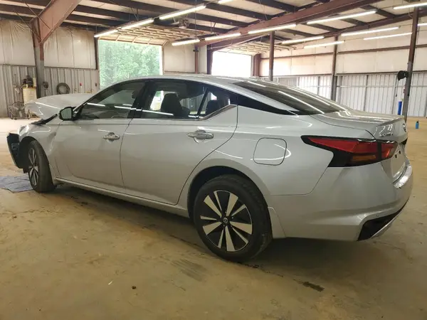 1N4BL4EW2NN420864 2022 NISSAN ALTIMA - Image 2