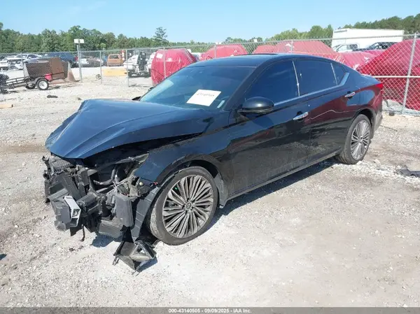 1N4BL4EW2PN301926 2023 NISSAN ALTIMA - Image 2