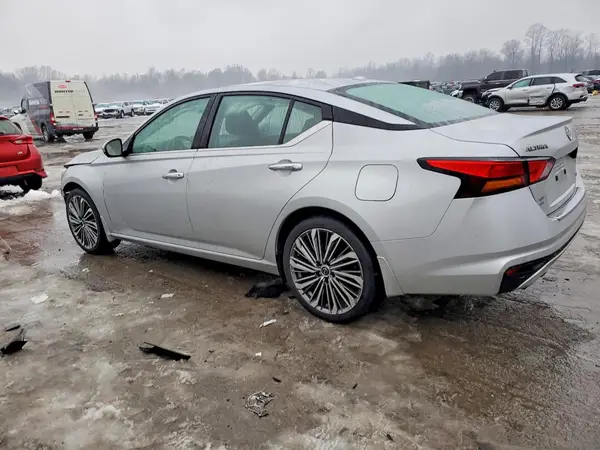 1N4BL4EW2PN418714 2023 NISSAN ALTIMA - Image 2