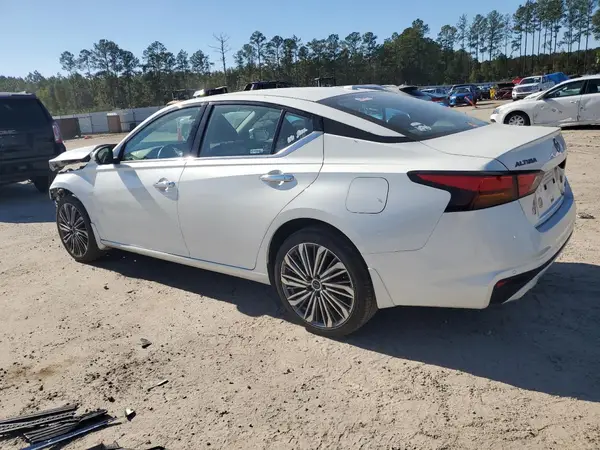 1N4BL4EW2RN308765 2024 NISSAN ALTIMA - Image 2